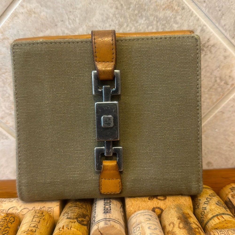 Gucci Jakki GG Logo Army Green w/Tan Leather and Silver Bit closure
